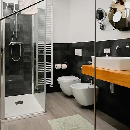 Cozy Downtown * バッサーノ・デル・グラッパ